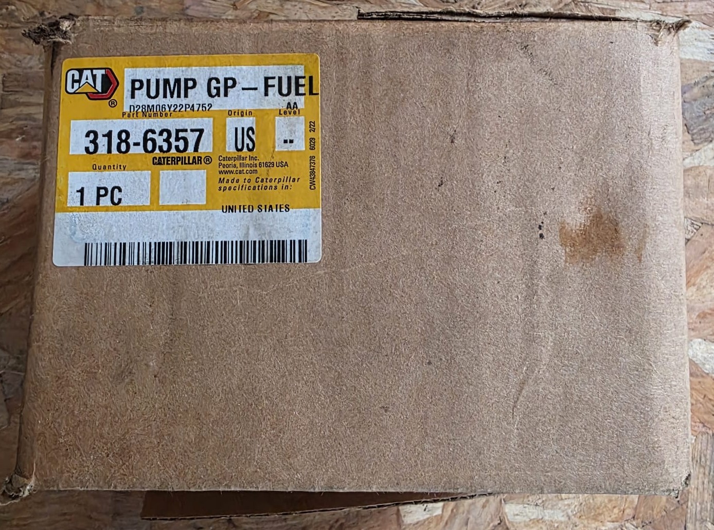 Pompe de transfert carburant CAT 318-6357 – Image 6